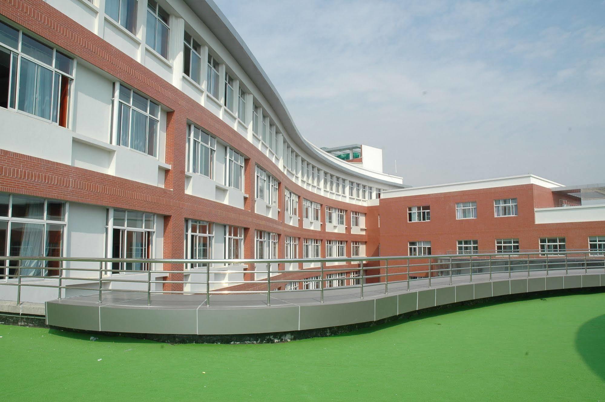 Century Hotel Taicang Luaran gambar